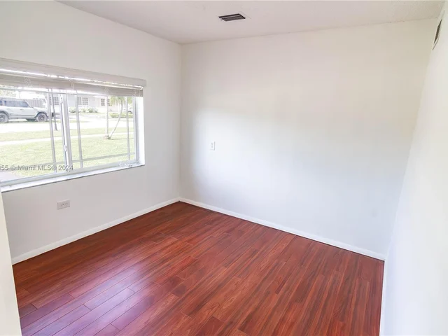 6815 SW 134th Ct, Miami FL 33183