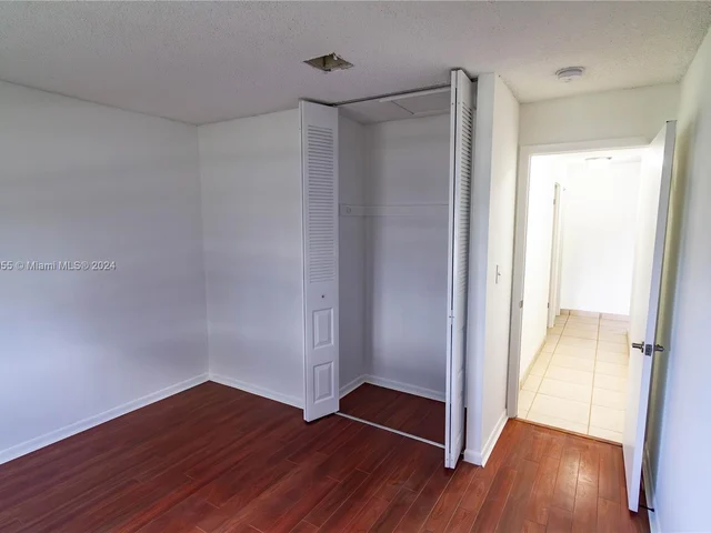 6815 SW 134th Ct, Miami FL 33183