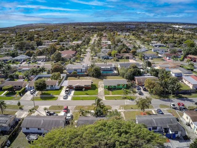 1220 SW 6 TERR, Deerfield Beach FL 33441