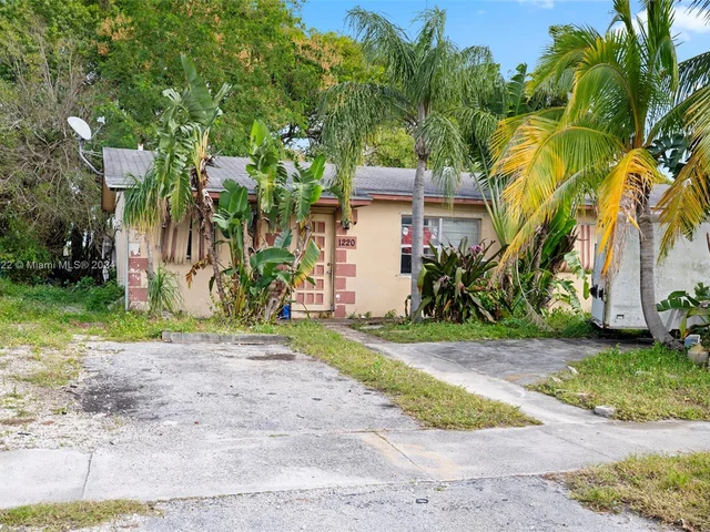 1220 SW 6 TERR, Deerfield Beach FL 33441