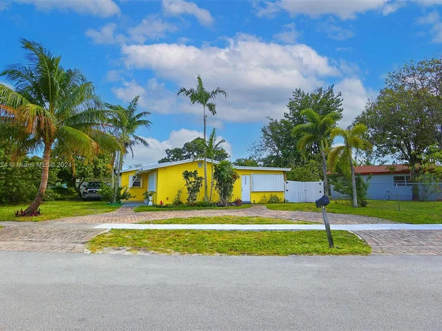 1124 NW 18th Ct, Fort Lauderdale FL 33311