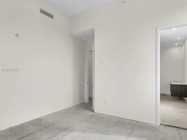 275 Giralda Ave # 6B, Coral Gables FL 33134