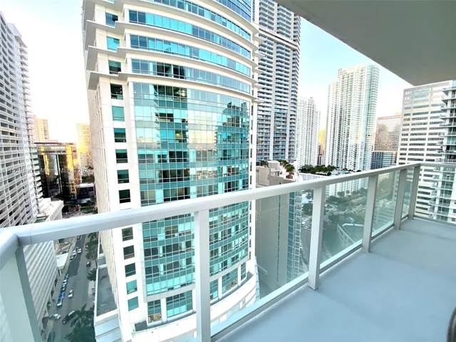 1155 Brickell Bay Dr # 2501, Miami FL 33131