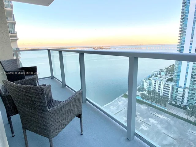 1155 Brickell Bay Dr # 2501, Miami FL 33131