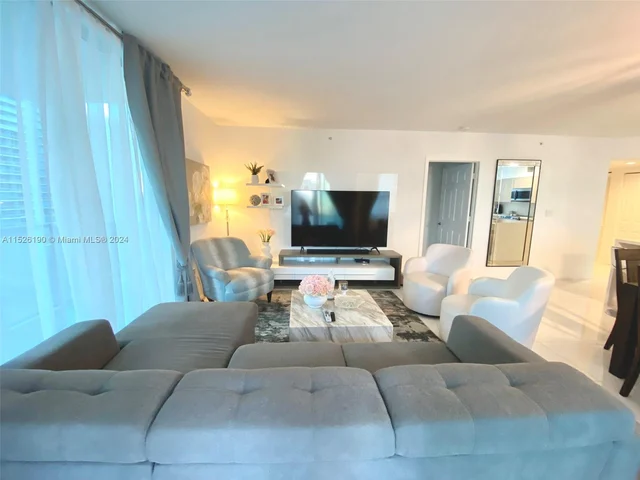 1155 Brickell Bay Dr # 2501, Miami FL 33131