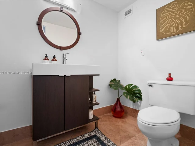 2780 NE 183rd St # 1906, Aventura FL 33160