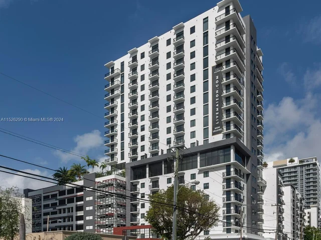 221 SW 12th St, Miami FL 33130