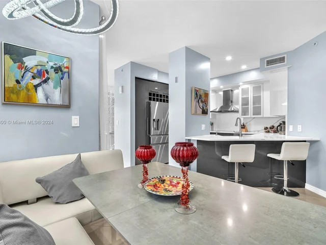 2401 N Ocean Blvd # 303, Fort Lauderdale FL 33305