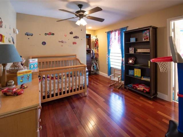 9008 NW 54th St # 9008, Sunrise FL 33351