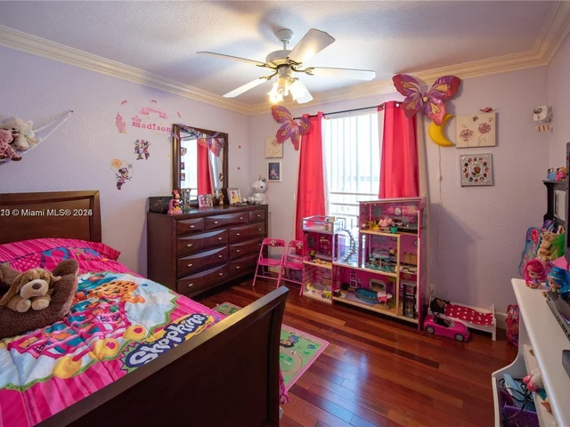 9008 NW 54th St # 9008, Sunrise FL 33351