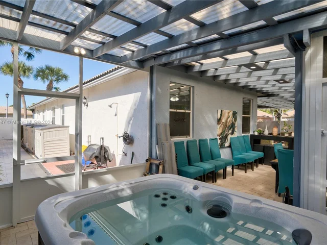 3720 Country Vista Way, Lake Worth FL 33467