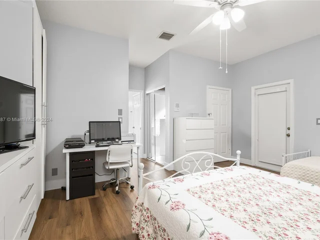 3720 Country Vista Way, Lake Worth FL 33467