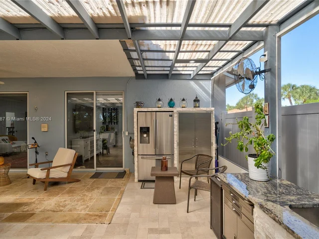 3720 Country Vista Way, Lake Worth FL 33467