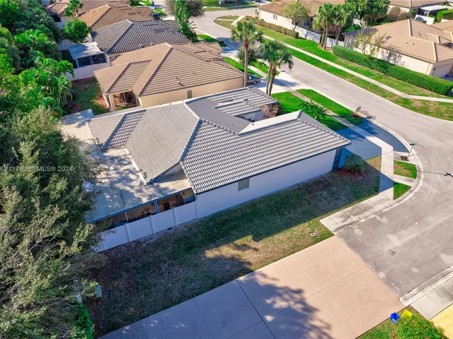 3720 Country Vista Way, Lake Worth FL 33467