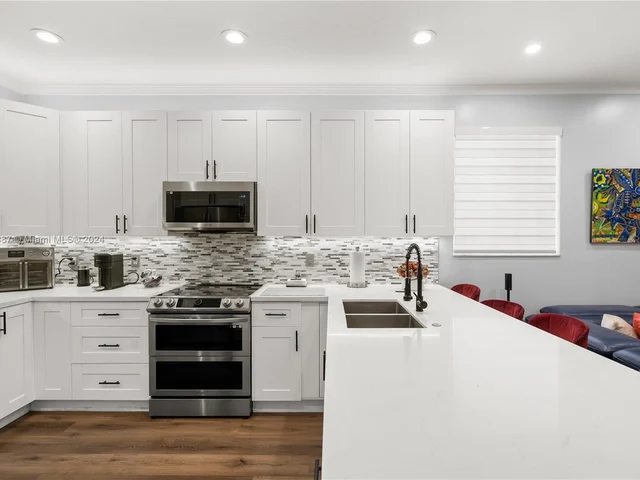 3720 Country Vista Way, Lake Worth FL 33467