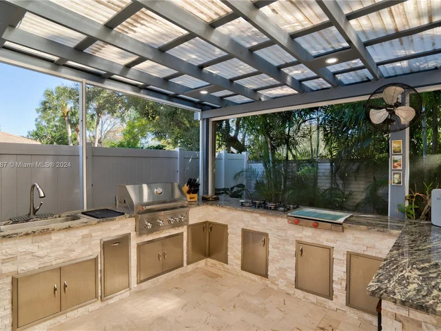 3720 Country Vista Way, Lake Worth FL 33467