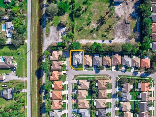 3720 Country Vista Way, Lake Worth FL 33467