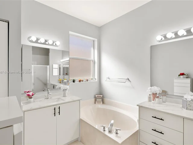 3720 Country Vista Way, Lake Worth FL 33467