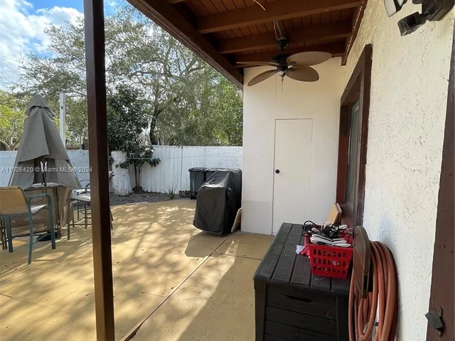 1744 NW 71st Ave # 117, Plantation FL 33313