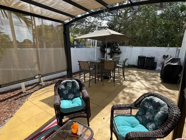 1744 NW 71st Ave # 117, Plantation FL 33313