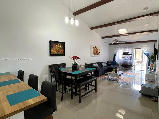 1744 NW 71st Ave # 117, Plantation FL 33313