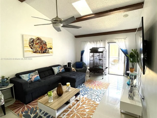 1744 NW 71st Ave # 117, Plantation FL 33313