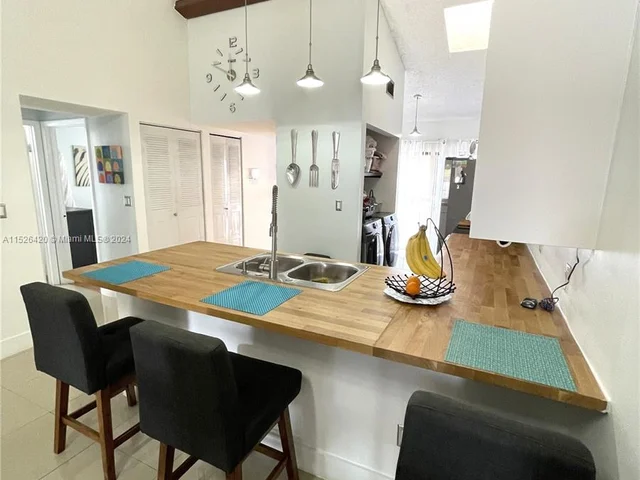 1744 NW 71st Ave # 117, Plantation FL 33313