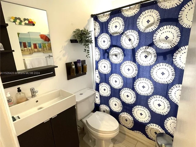 1744 NW 71st Ave # 117, Plantation FL 33313