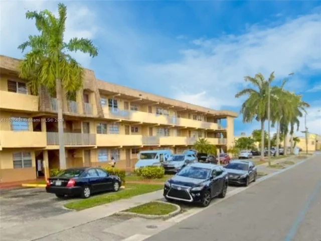 11195 SW 1st St APT 119 # 119, Sweetwater FL 33174