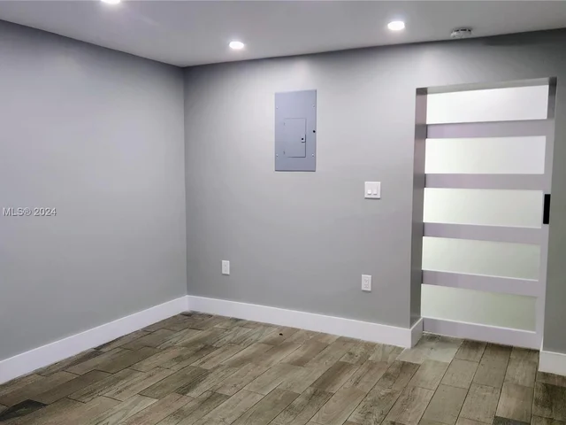 2489 SW 11th St # 2, Miami FL 33135