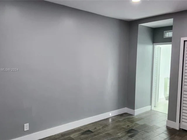 2489 SW 11th St # 2, Miami FL 33135