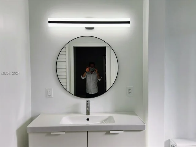 2489 SW 11th St # 2, Miami FL 33135