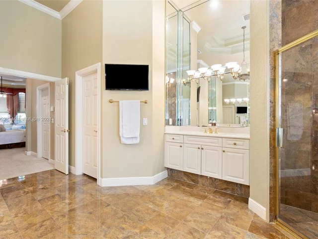 2491 Provence Cir, Weston FL 33327