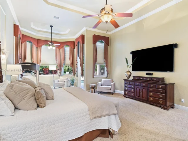 2491 Provence Cir, Weston FL 33327