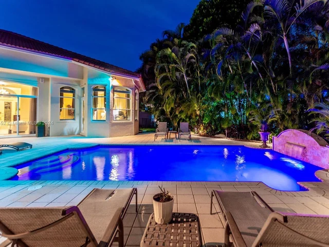 2491 Provence Cir, Weston FL 33327