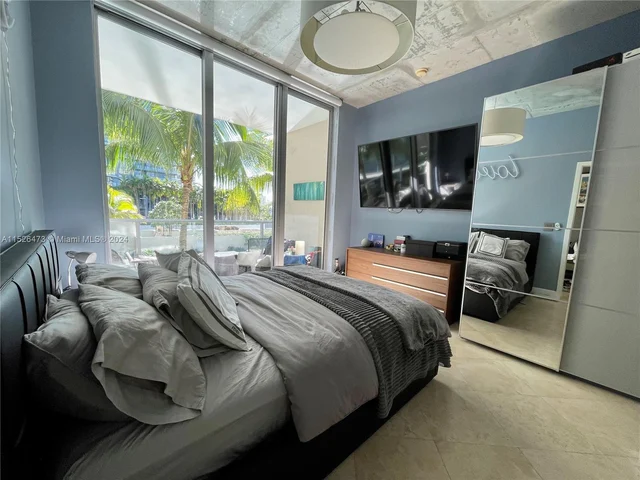 3470 E Coast Ave # H0906, Miami FL 33137