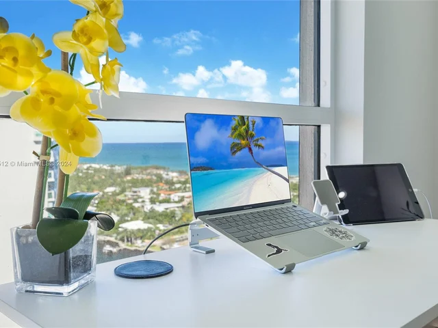 20191 E Country Club Dr # 2704, Aventura FL 33180