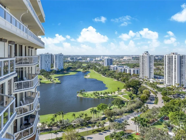 20191 E Country Club Dr # 2704, Aventura FL 33180