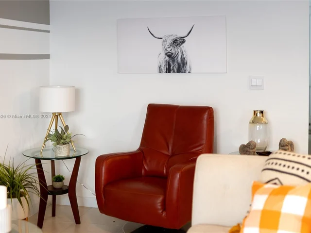 1714 SE 9th Ave, Homestead FL 33034