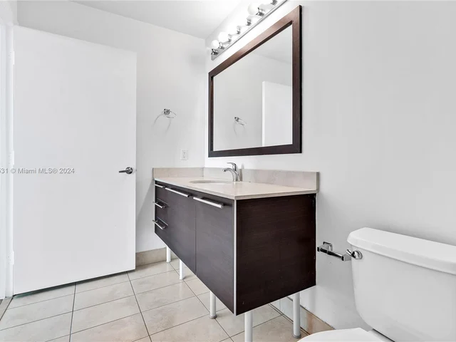 1900 N Bayshore Dr # 1801, Miami FL 33132