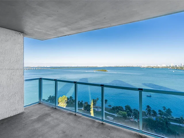 1900 N Bayshore Dr # 1801, Miami FL 33132