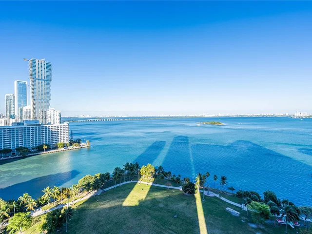 1900 N Bayshore Dr # 1801, Miami FL 33132