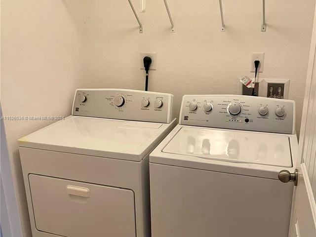 14260 SW 275th St, Homestead FL 33032