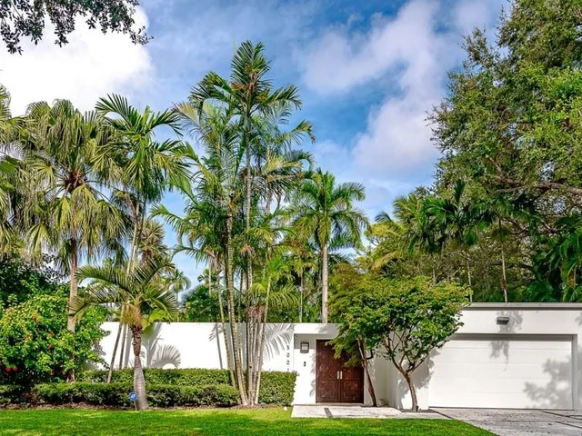 5001 SW 76th St, Miami FL 33143