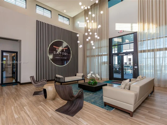 8814 NW 154th Ter, Miami Lakes FL 33018