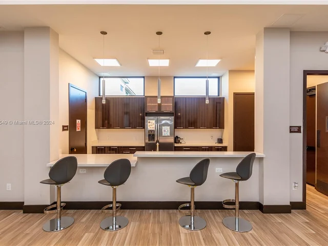 8814 NW 154th Ter, Miami Lakes FL 33018