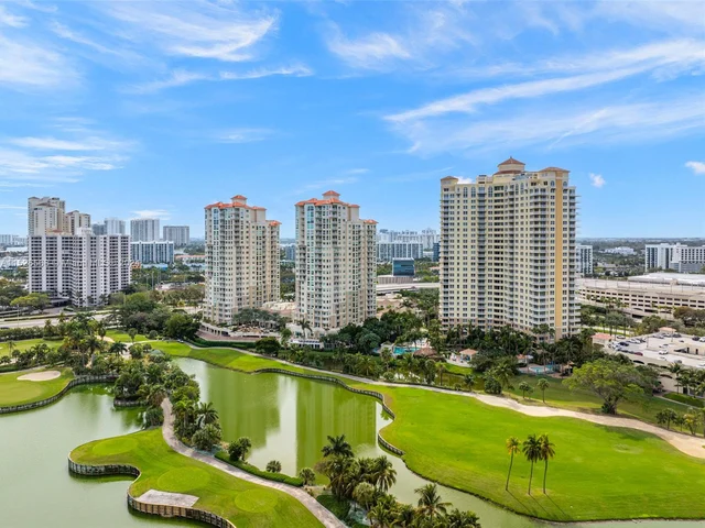 19501 W Country Club Dr # 715, Aventura FL 33180