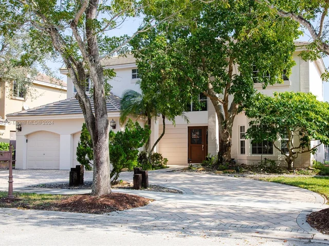 780 Verona Lake Dr # 780, Weston FL 33326