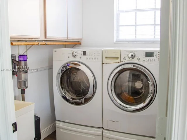 780 Verona Lake Dr # 780, Weston FL 33326