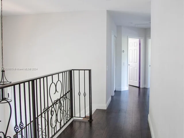 780 Verona Lake Dr # 780, Weston FL 33326